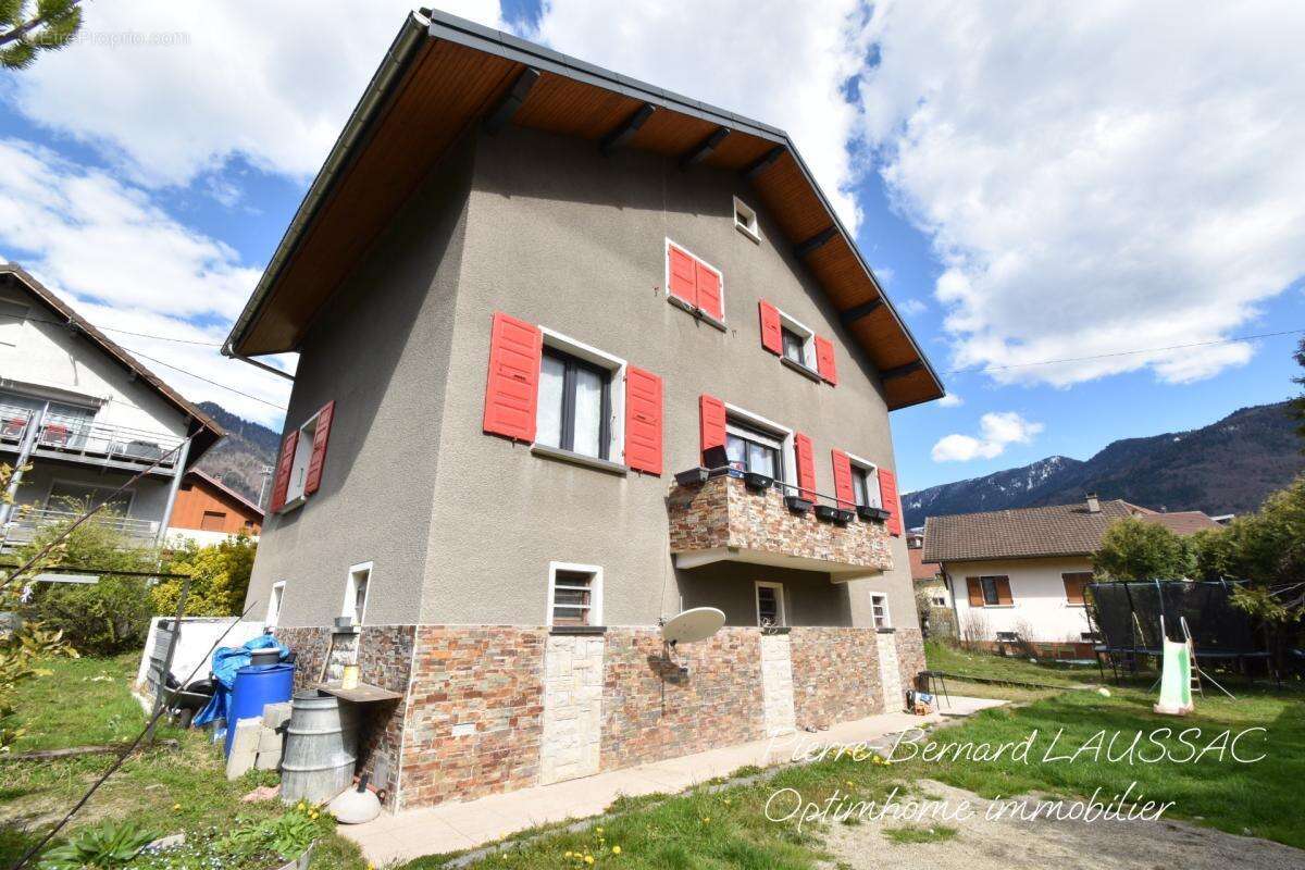 Maison à vendre 5 pièces UGINE (73) - photo 2