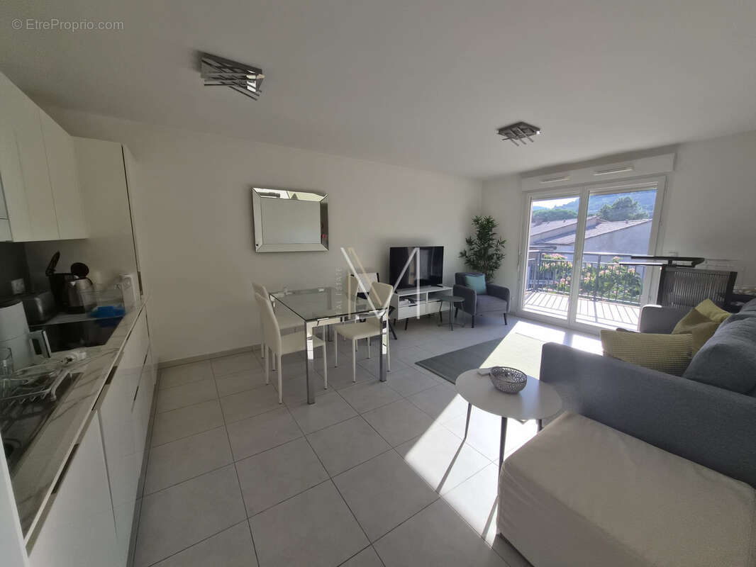 Appartement dernier etage vue degagee avec terrasse - photo 14