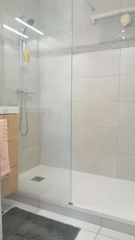 Appartement à VAUX-SUR-MER