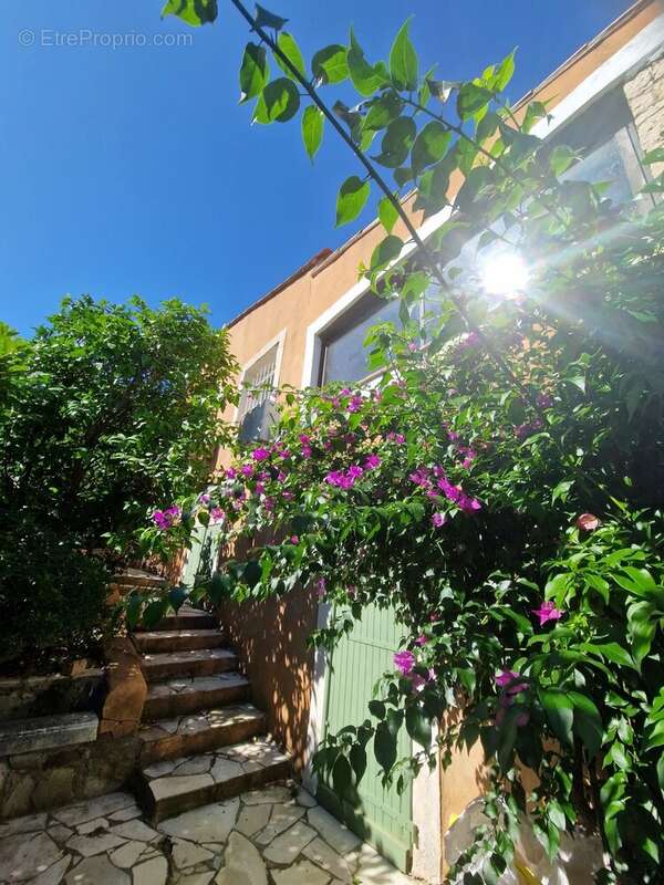 Maison à SAINT-RAPHAEL