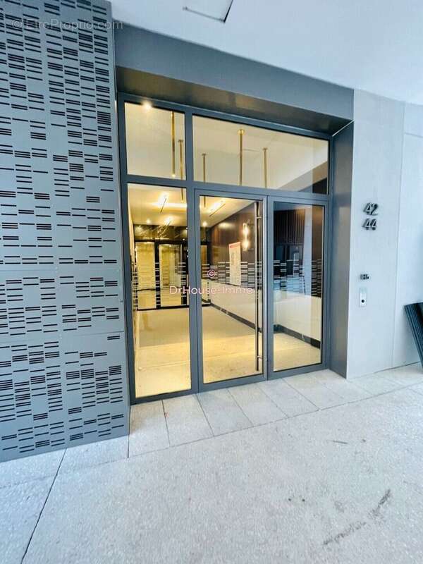Appartement 34 m² à Issy-Les-Moulineaux  - photo 4