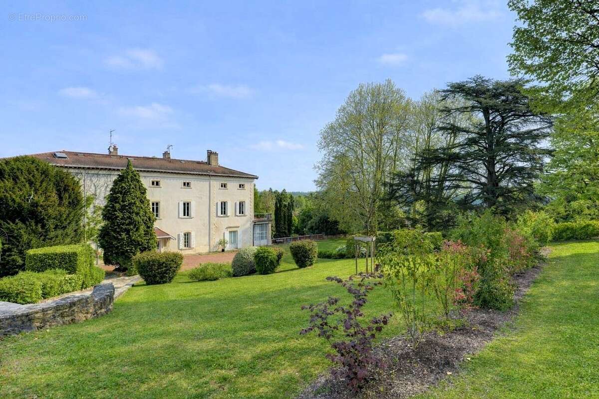 Appartement 144 m² à Collonges-Au-Mont-D'or  - photo 5