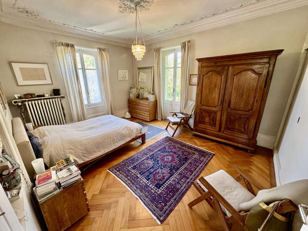 ch 1 - Maison à SAINT-JULIEN-EN-GENEVOIS