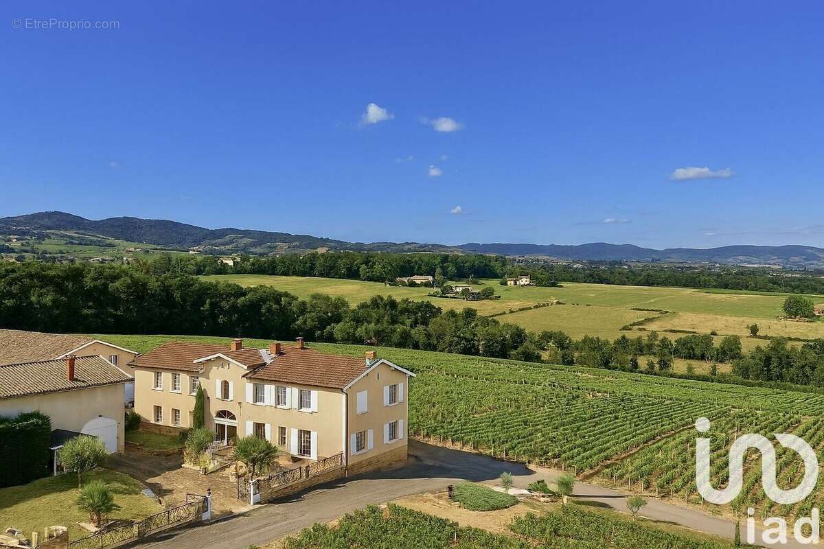 Photo 2 - Maison à ARNAS