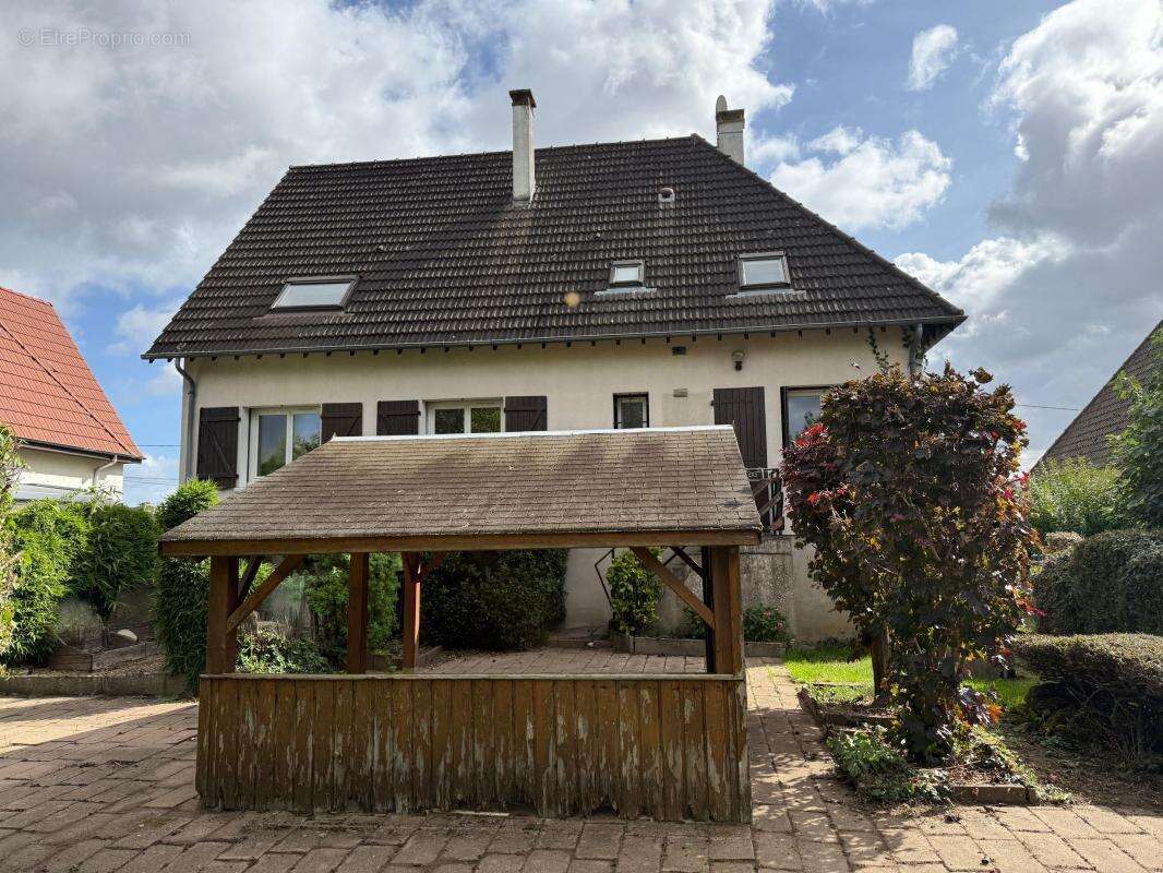 Maison à SAINT-DENIS-EN-VAL