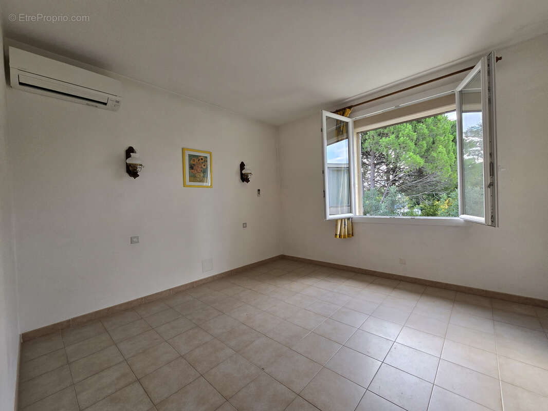 Maison à CAUMONT-SUR-DURANCE