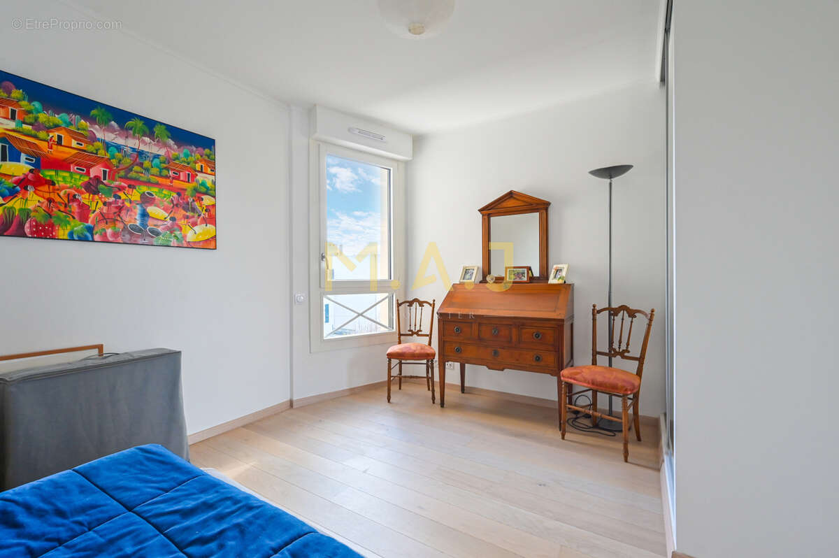 Appartement à LE PERREUX-SUR-MARNE