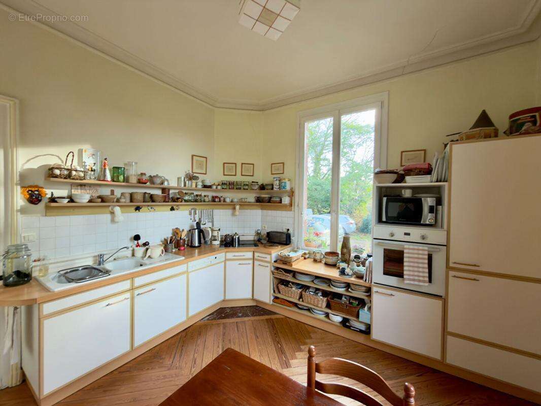Maison bourgeoise Yvetot 10 pièces 305 m² - photo 4