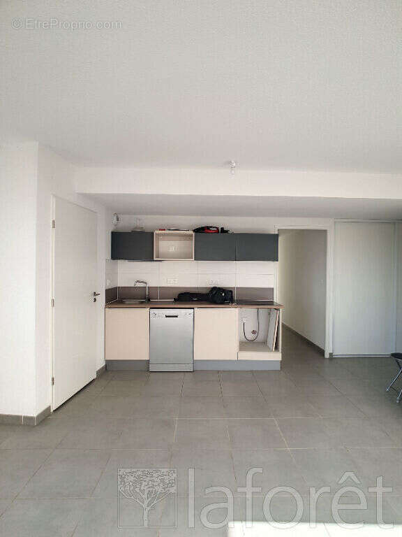 Appartement à JUVIGNAC