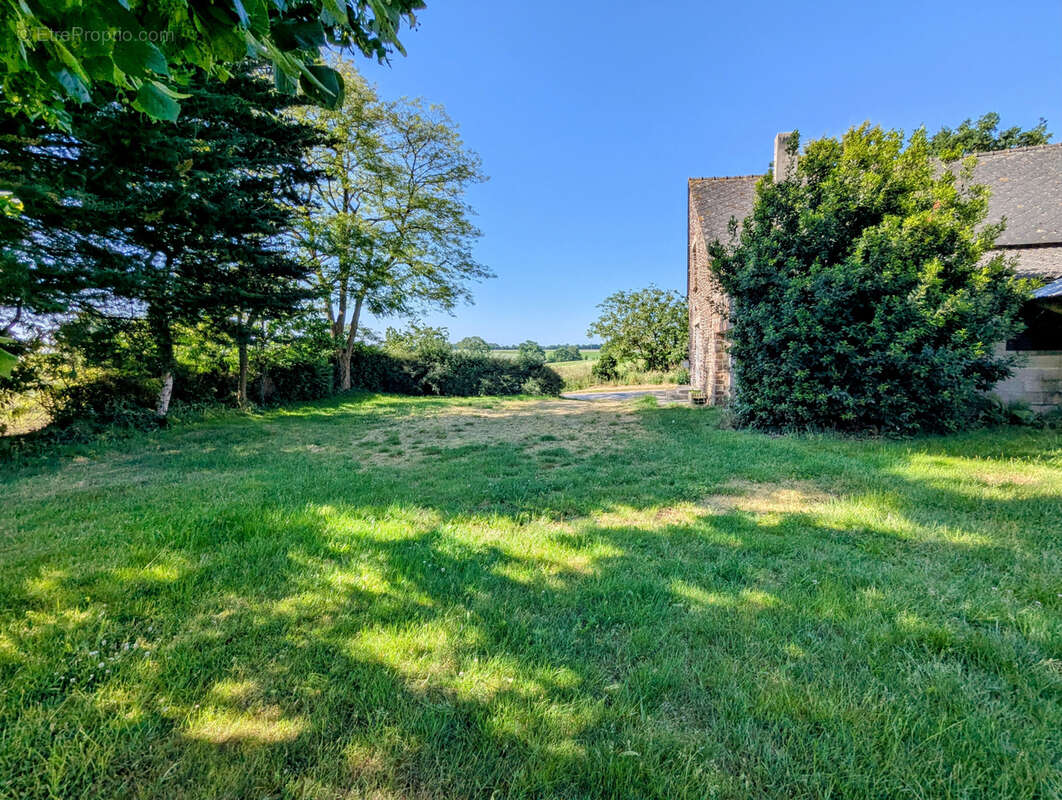 Maison à TREFFENDEL