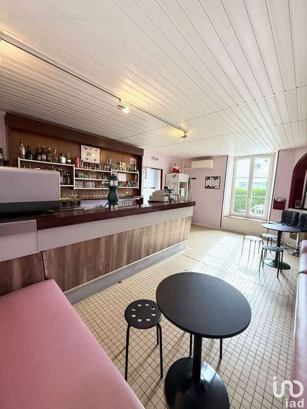 Photo 5 - Commerce à VAL-DE-MEUSE