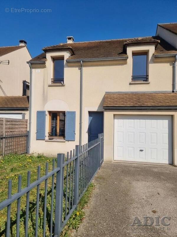 Maison à SAINT-PATHUS