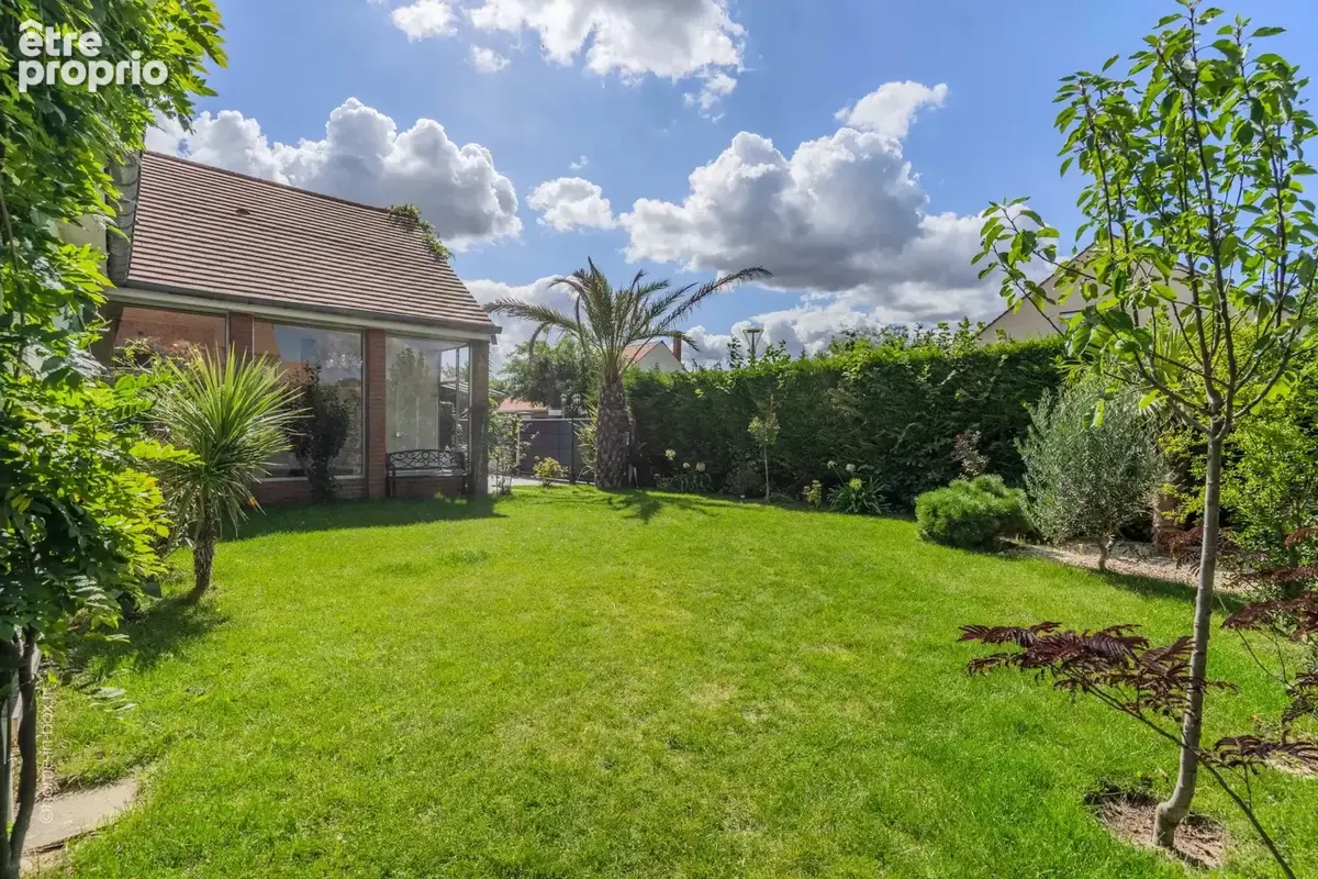 En exclusivité – villa d’exception avec piscine à bussy-saint-georges - photo 42