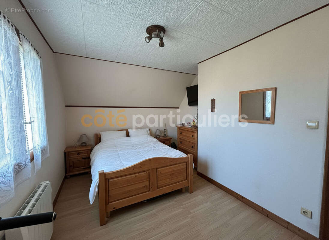 Maison à LIMEIL-BREVANNES