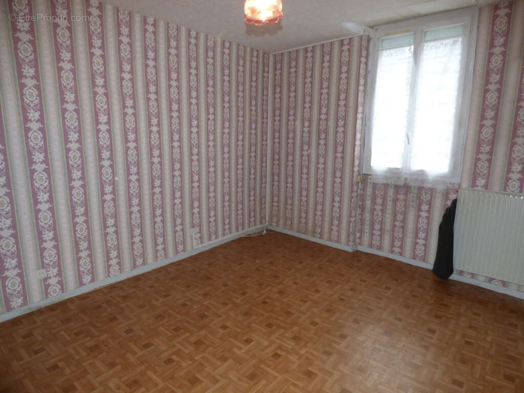 Maison à LA FERTE-BERNARD