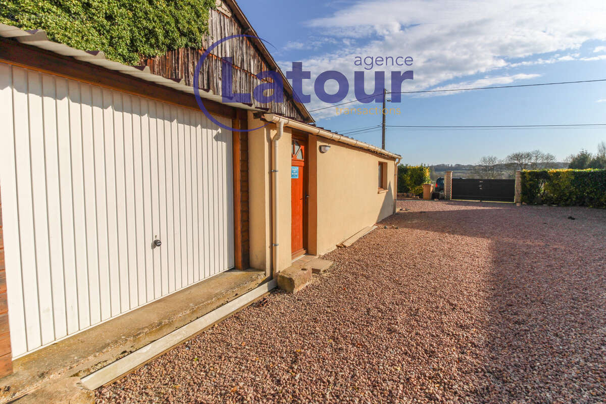 Maison à ECLUZELLES