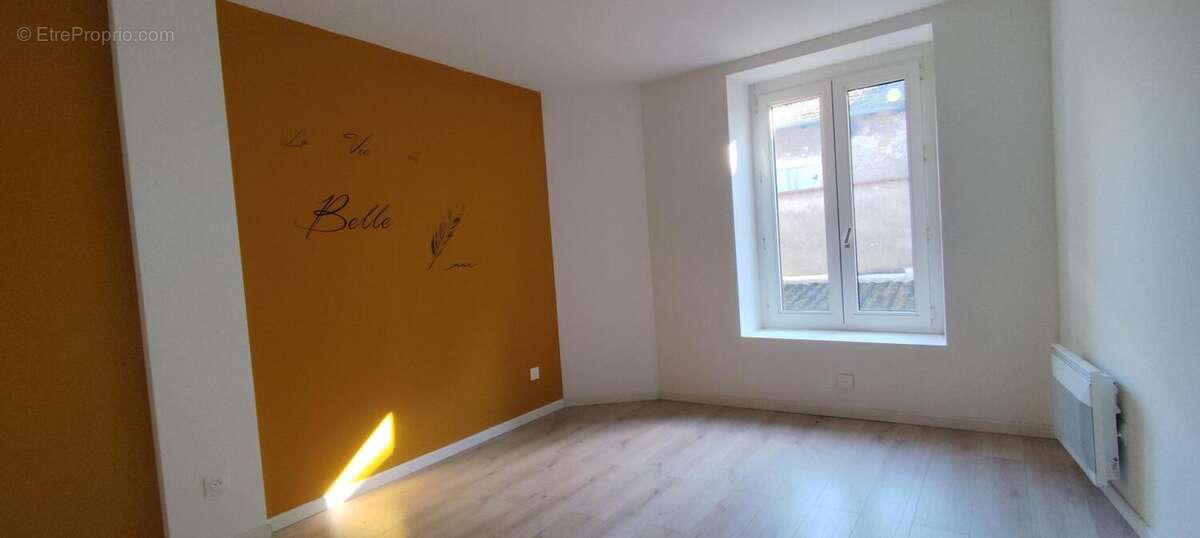 Appartement à PONT-SAINT-VINCENT