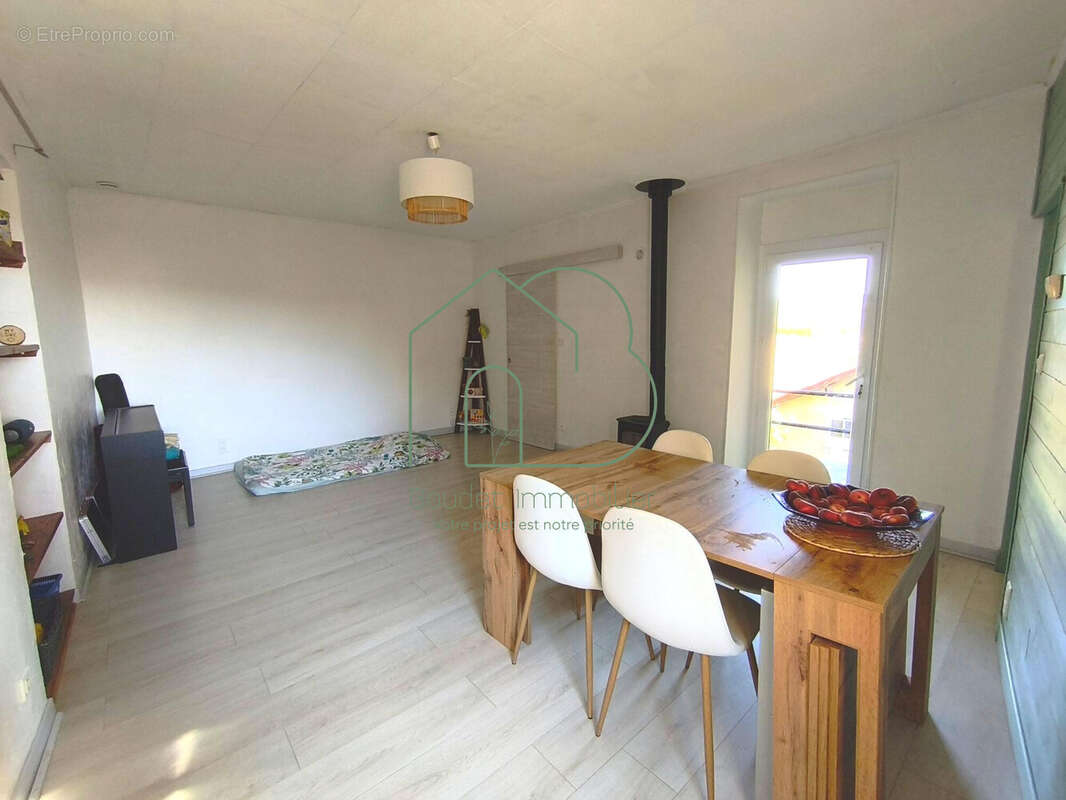 Maison 72 m² à Aubin  - photo 3