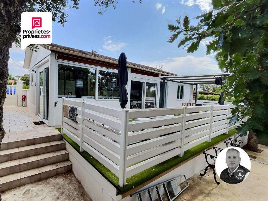 Maison à ROQUEBRUNE-SUR-ARGENS