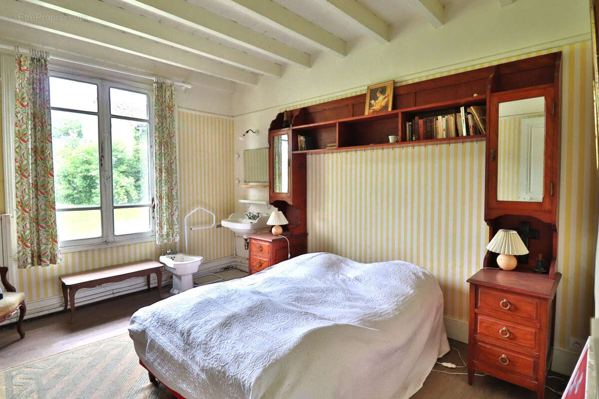 Maison à LESMONT