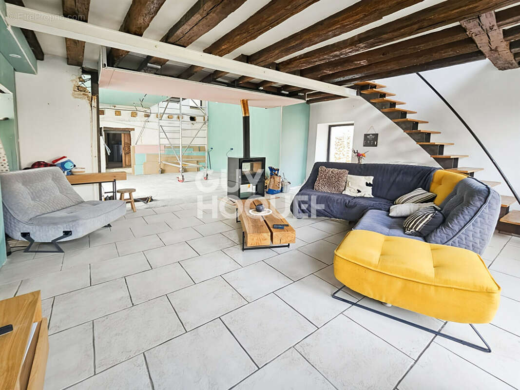 Maison à CHAUMES-EN-BRIE