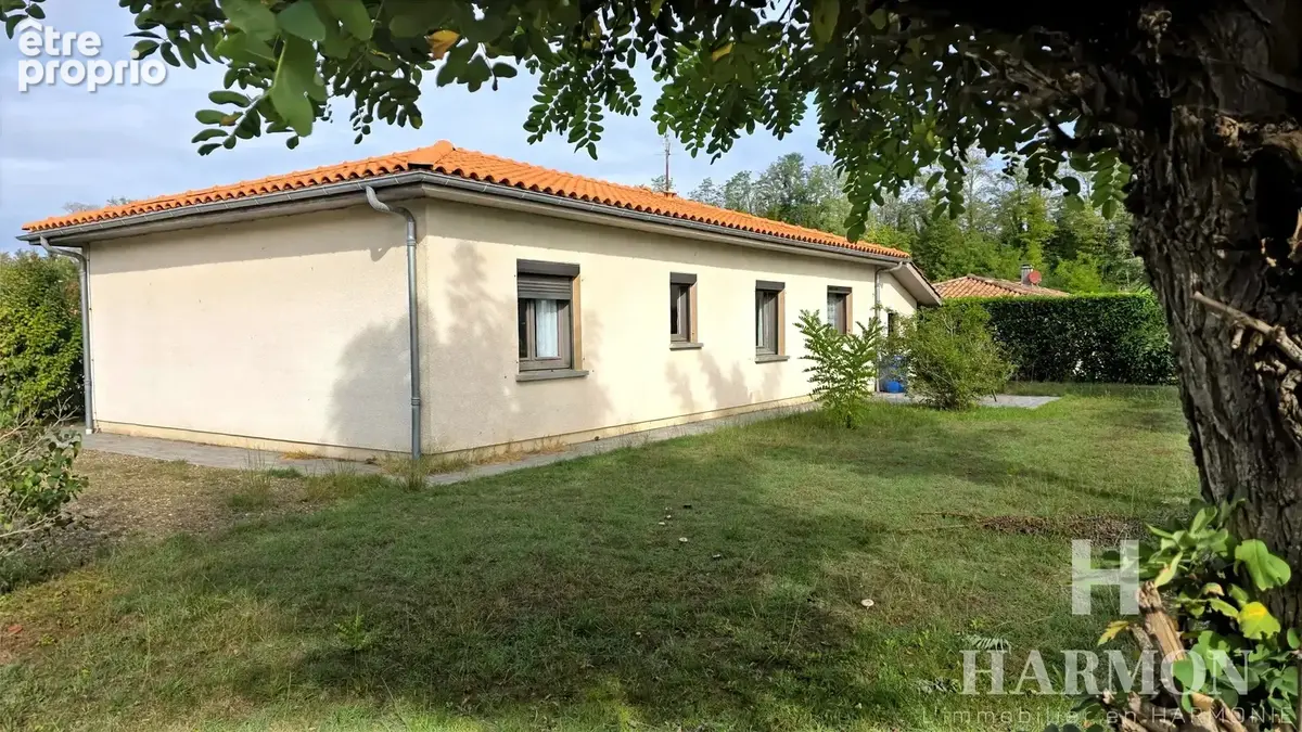 Maison de plain-pied avec 4 chambres, en impasse, à Saint-Pierre-du-Mont - photo 1