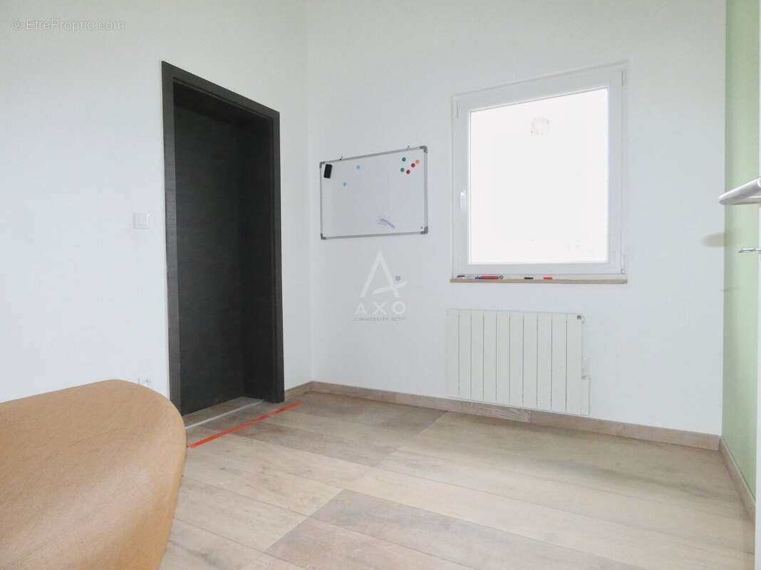 Commerce à PLESNOIS