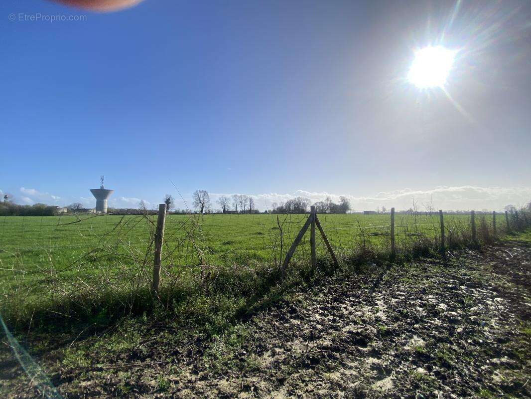 Terrain à TROUVILLE-SUR-MER