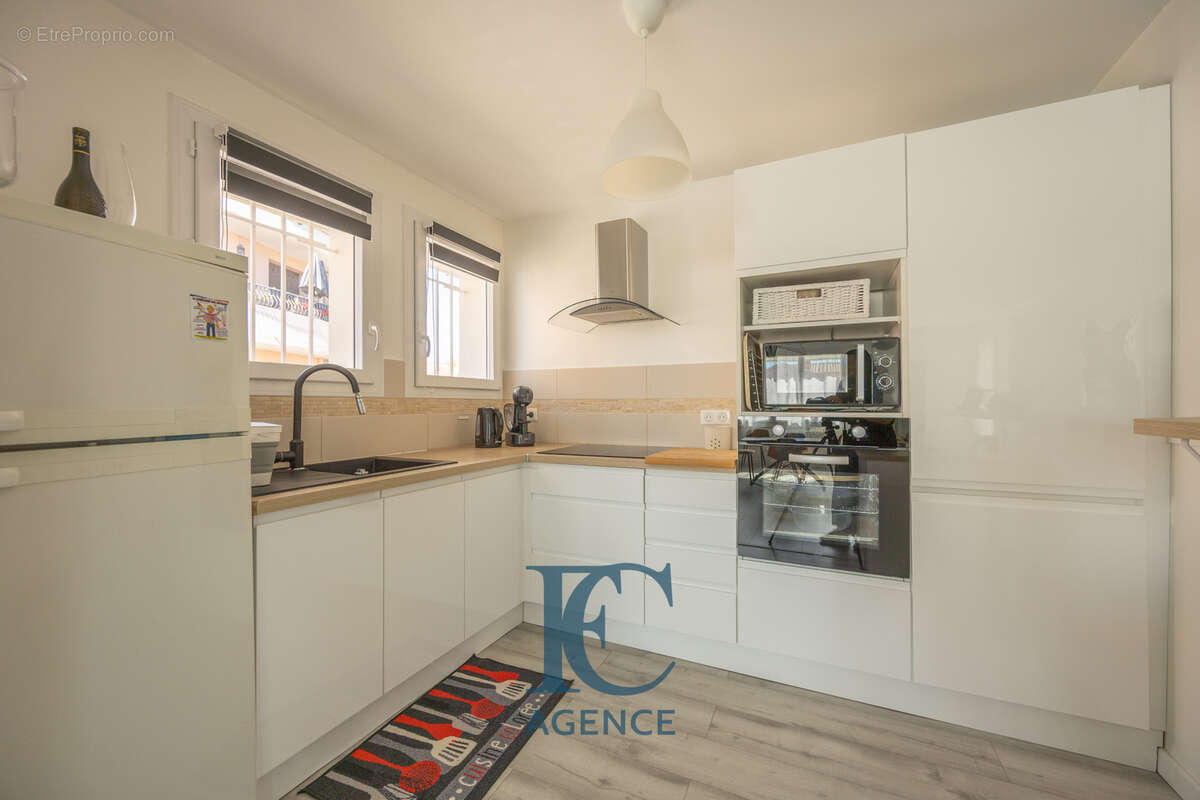 Appartement à SANARY-SUR-MER