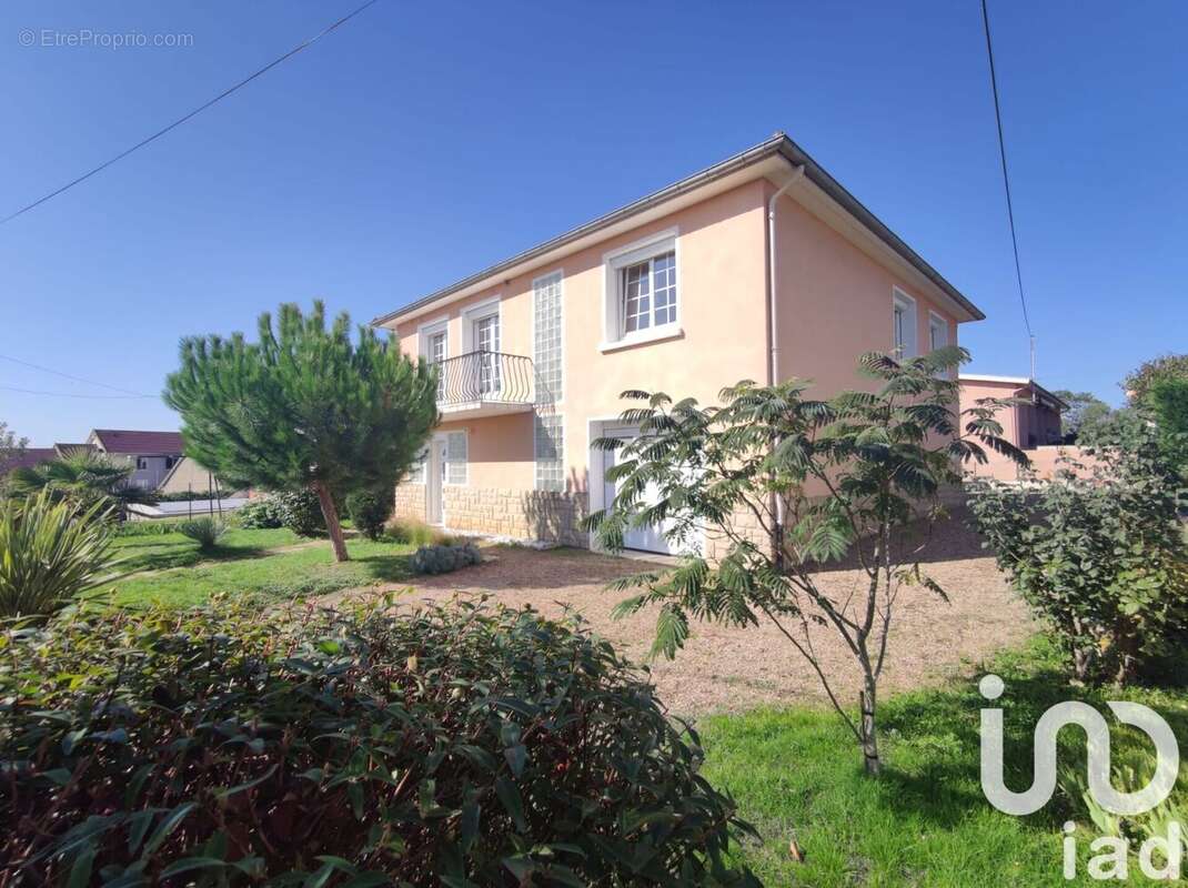 Photo 2 - Maison à BOURBON-LANCY