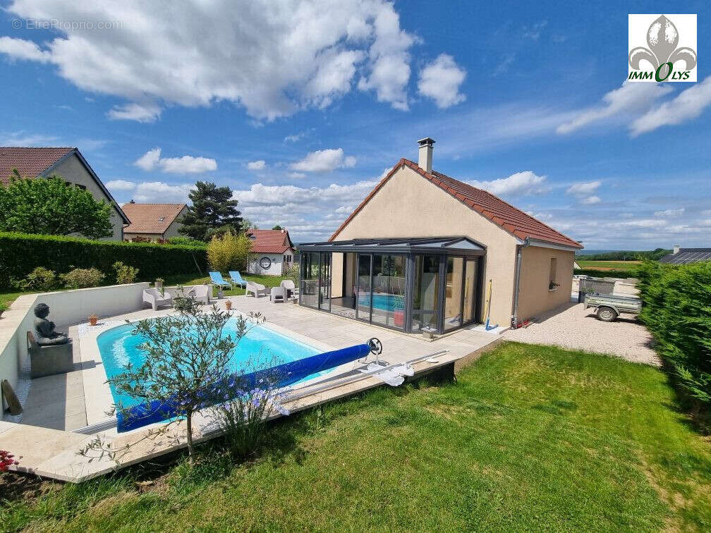 Maison à NUITS-SAINT-GEORGES