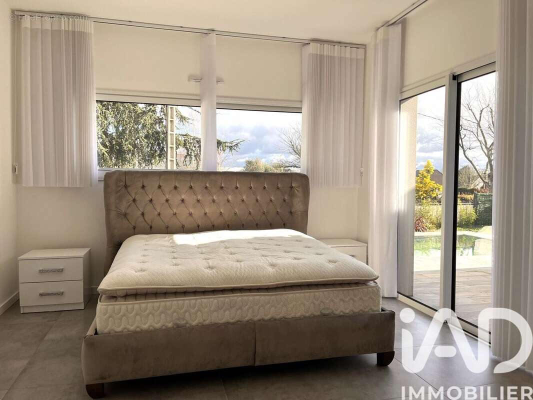 Photo 5 - Maison à MONTREUIL-JUIGNE