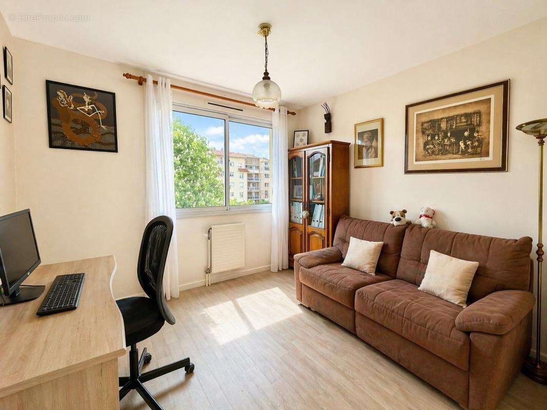 Appartement à LYON-7E