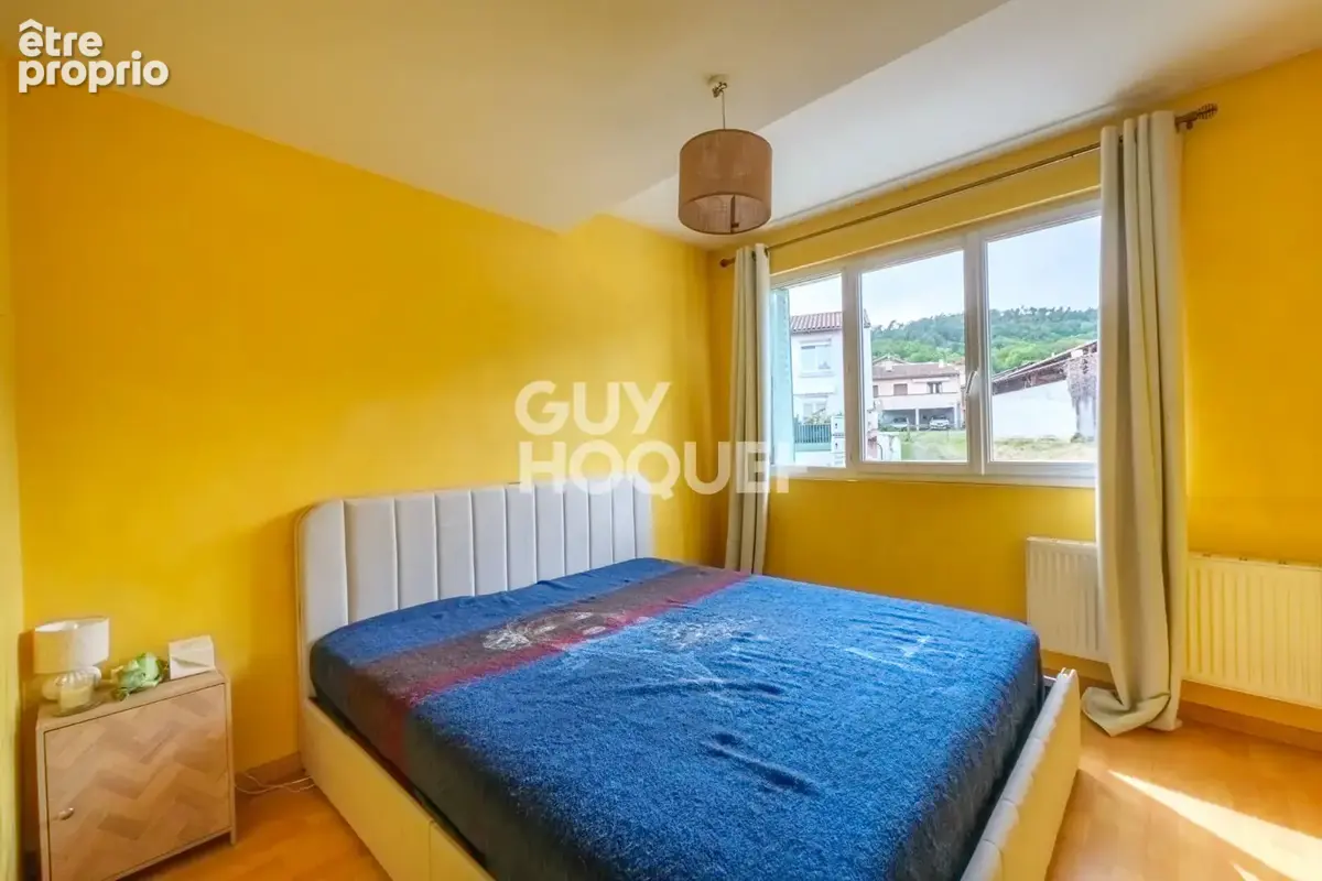 Maison de bourg - Jardin et garage - photo 4