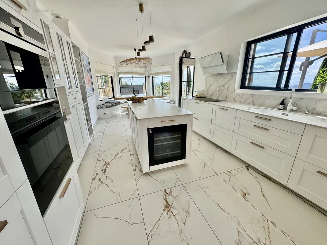 Appartement à SPERACEDES