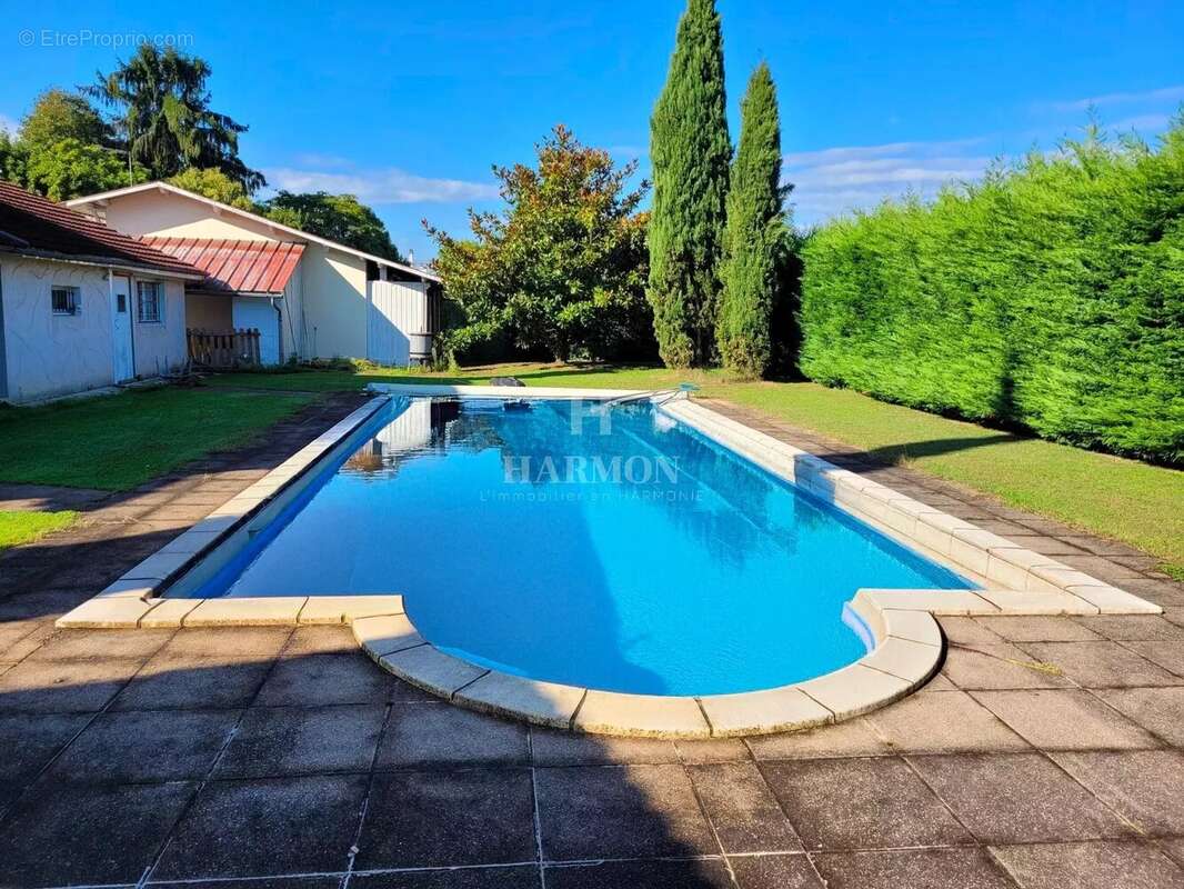 Maison à OLORON-SAINTE-MARIE