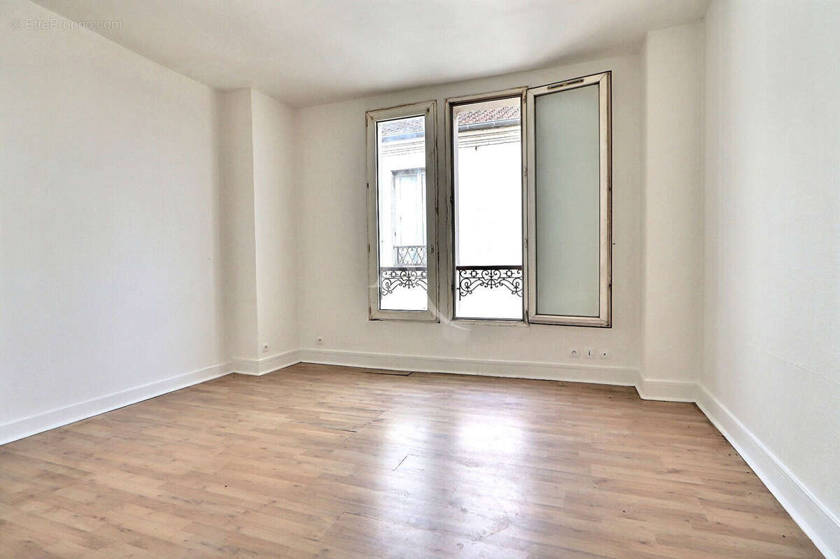 Appartement à SAINT-DENIS