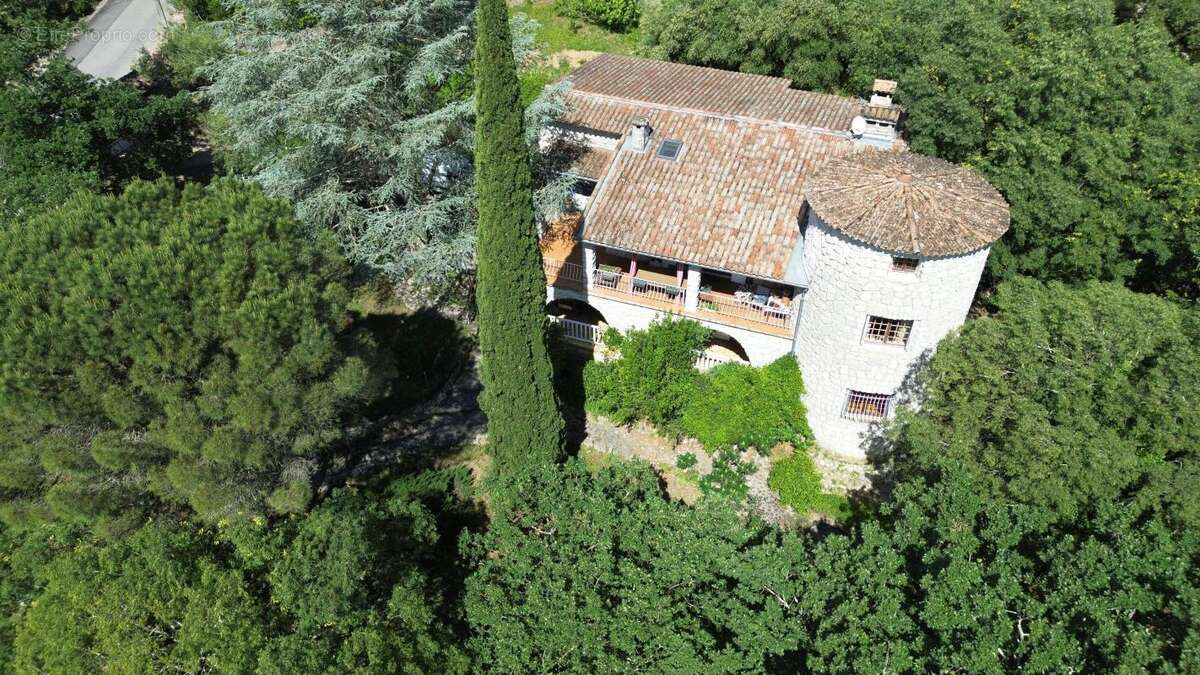 Maison à SAINT-ALBAN-AURIOLLES