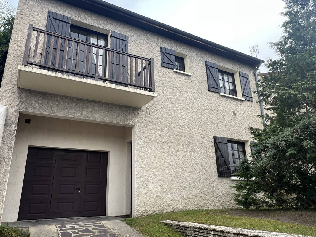 Maison à RUEIL-MALMAISON
