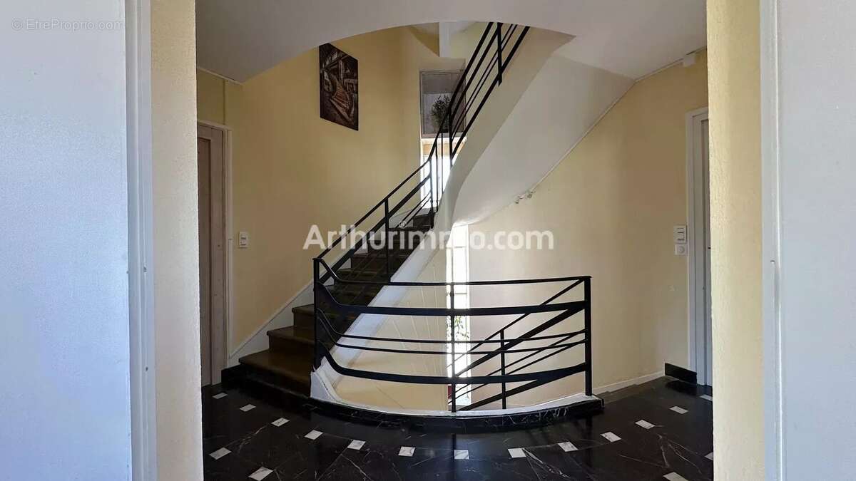 Appartement à LONS-LE-SAUNIER