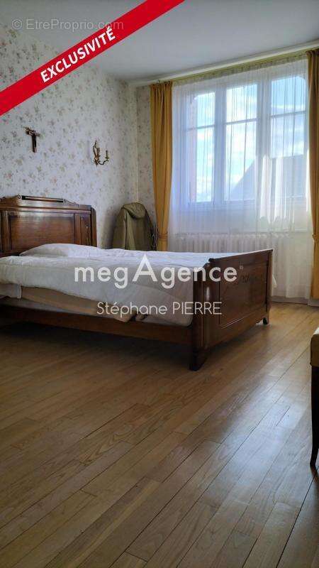 Beau potentiel pour cette maison proche de montlucon - photo 8