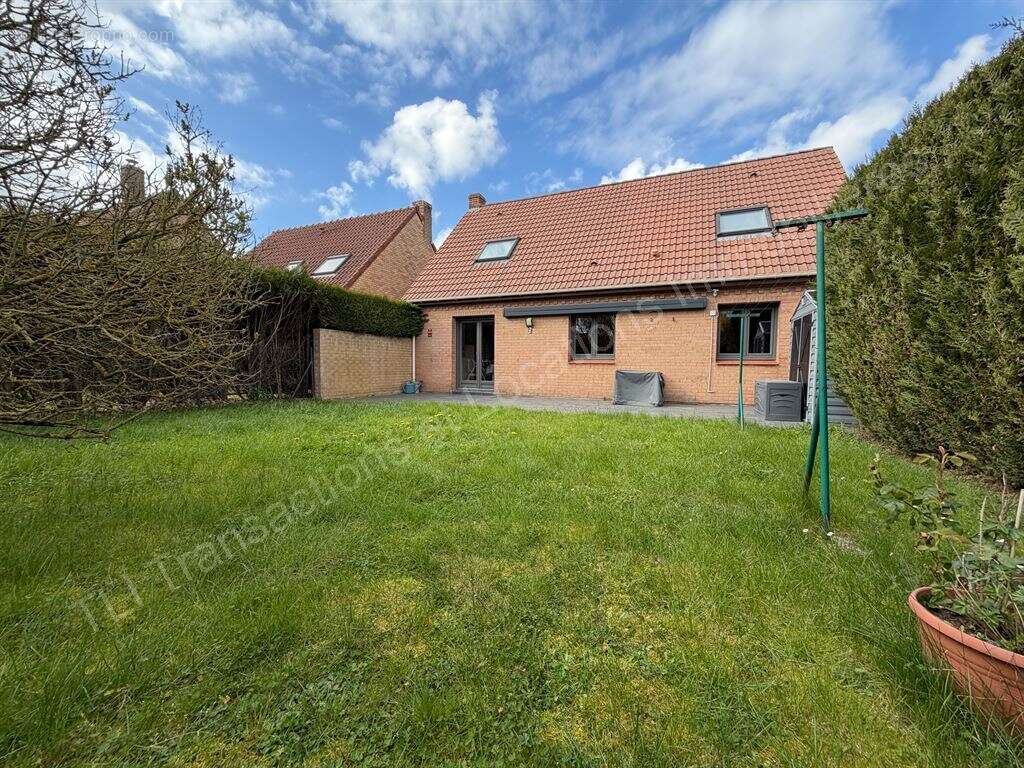 Maison à COUDEKERQUE-BRANCHE