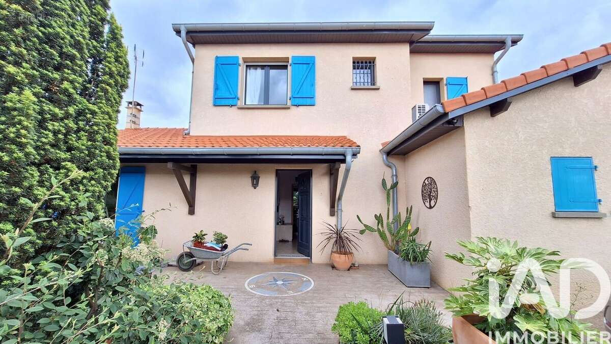 Photo 2 - Maison à FLEURIEUX-SUR-L'ARBRESLE