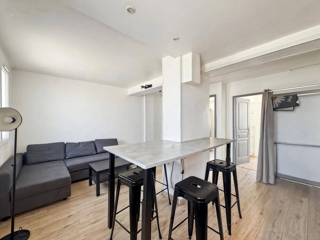 Appartement à MARSEILLE-10E