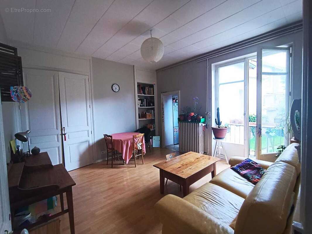 Appartement 167 m² à Limoges  - photo 10