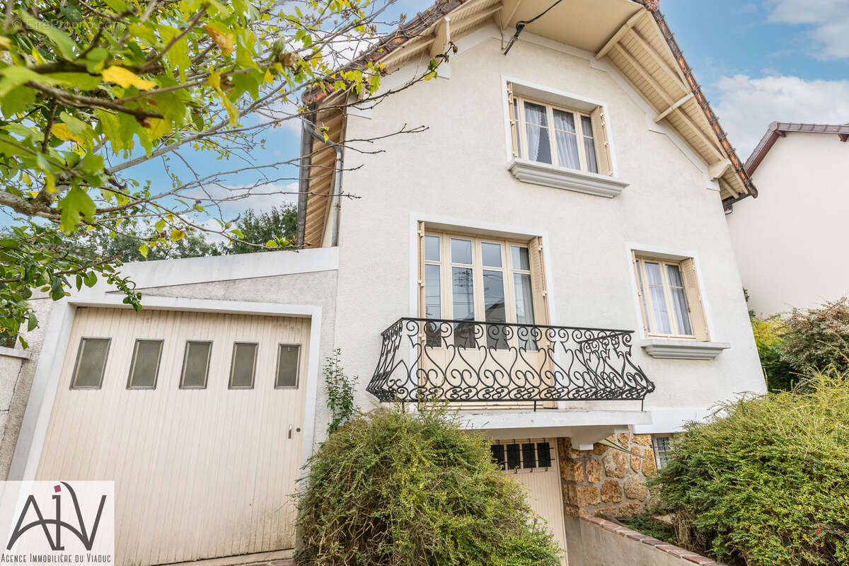 Maison à ATHIS-MONS