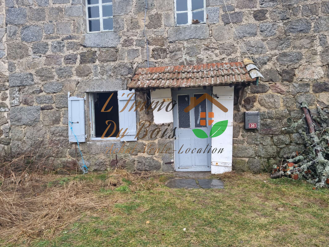 Maison à SAINT-AGREVE
