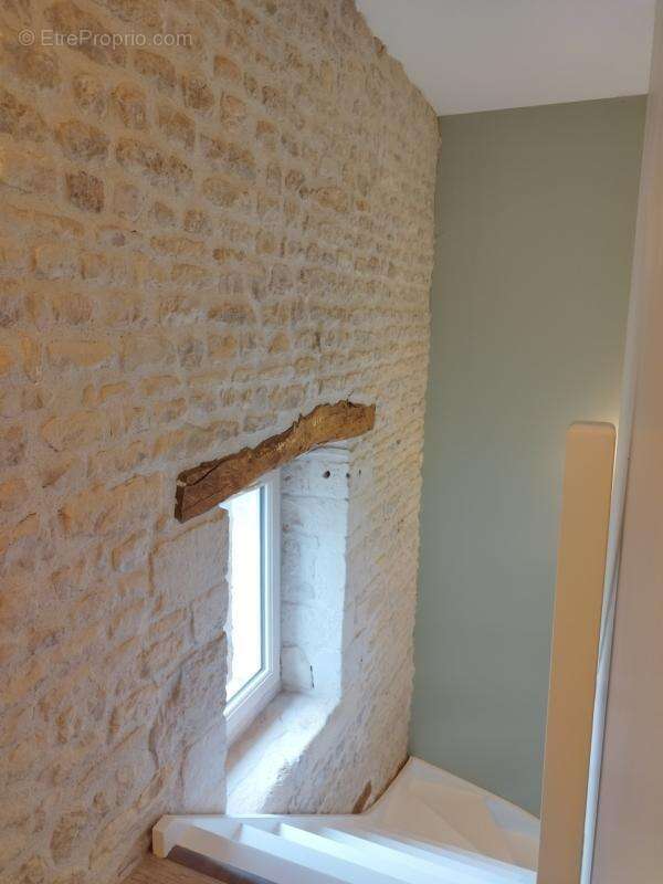 CHARENTE/AIGRE. Maison en pierre rénovée, 3 chambres(poss 4) avec jardin clos 1169 m² (gite ou chambres d'hôtes) - photo 20