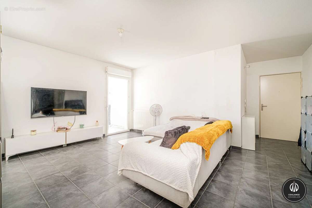 Appartement à MARSEILLE-3E