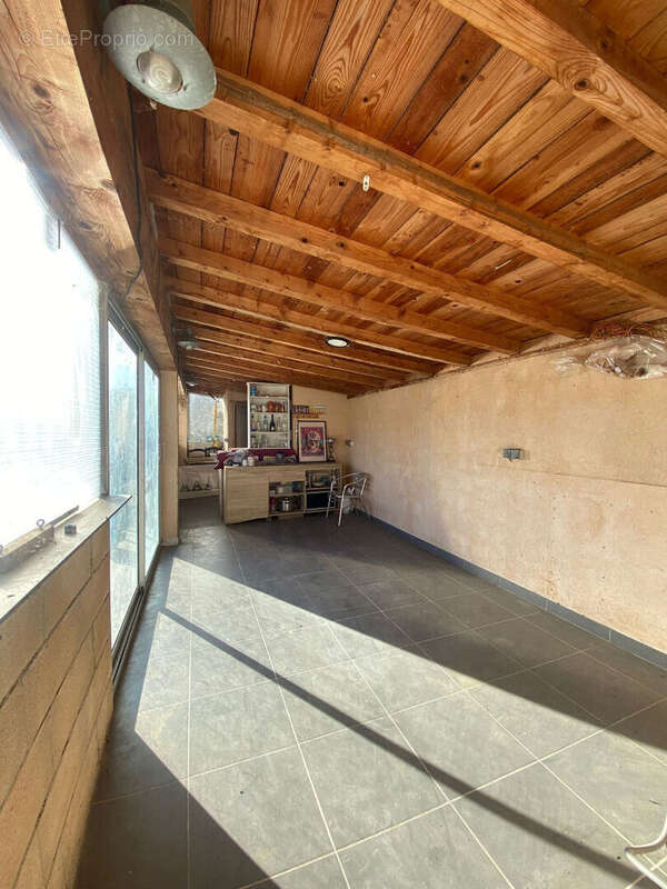 Maison à ROQUEMAURE